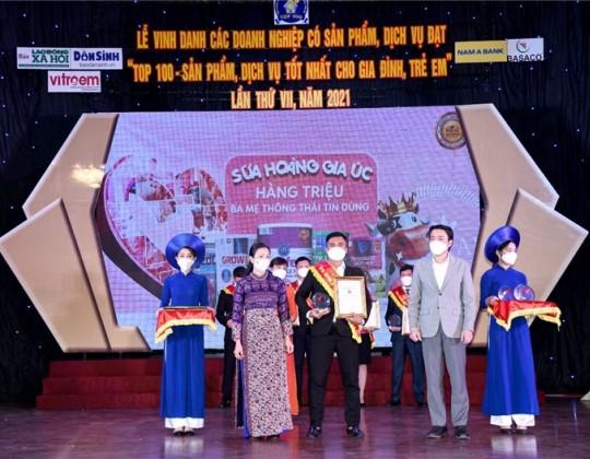 Sữa Hoàng Gia Úc lọt Top 100 sản phẩm dịch vụ tốt cho gia đình, trẻ em năm 2021