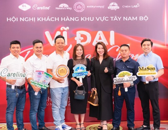Sữa Hoàng Gia vinh dự đồng hàng tại hội nghị khách hàng Megasun Group khu vực Tây Nam Bộ