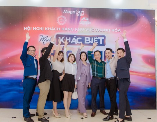 Sữa hoàng gia Úc đồng hành cùng đối tác khu vực Thanh Hóa tại hội thảo “Muốn Khác Biệt phải Khắc Nghiệt”