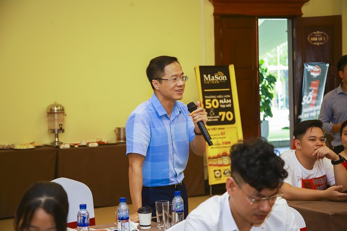 Sữa Hoàng Gia vinh dự góp mặt tại Hội nghị khách hàng Megasun “Lựa chọn đúng quan trọng hơn sự nỗ lực”