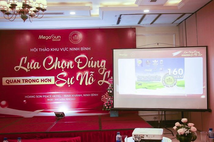 Sữa Hoàng Gia vinh dự góp mặt tại Hội nghị khách hàng Megasun “Lựa chọn đúng quan trọng hơn sự nỗ lực”
