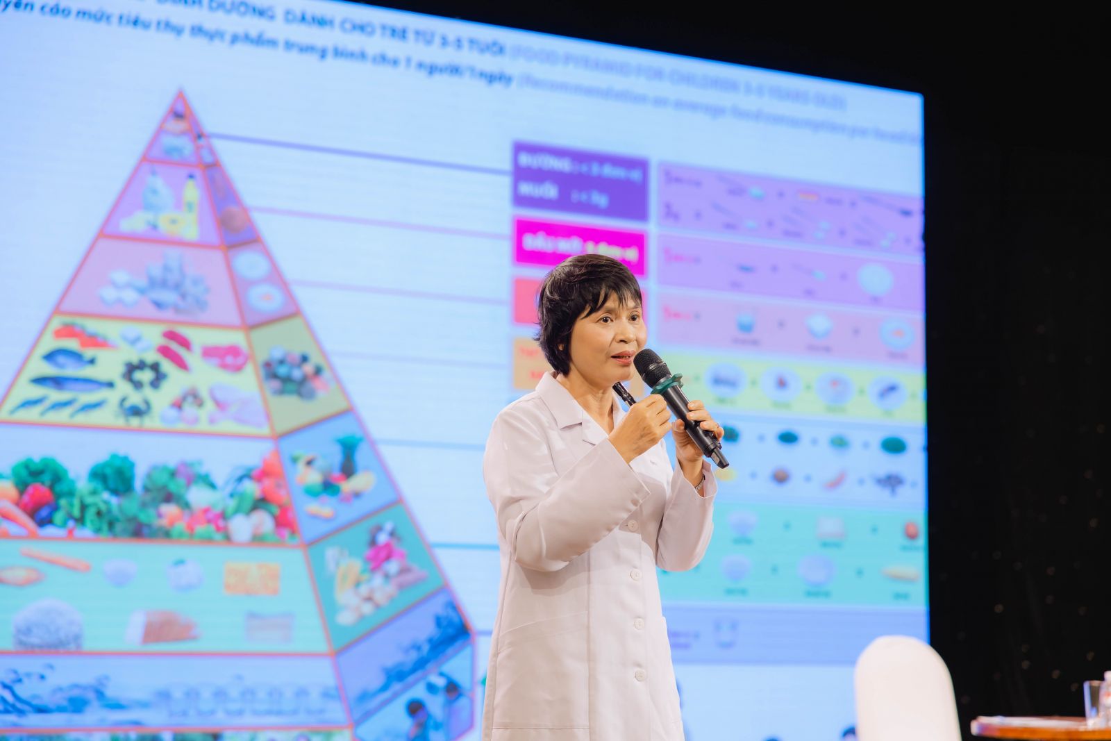 Sữa Hoàng Gia tham dự Hội thảo tiền sản do Bébé Store - Vĩnh Phúc tổ chức