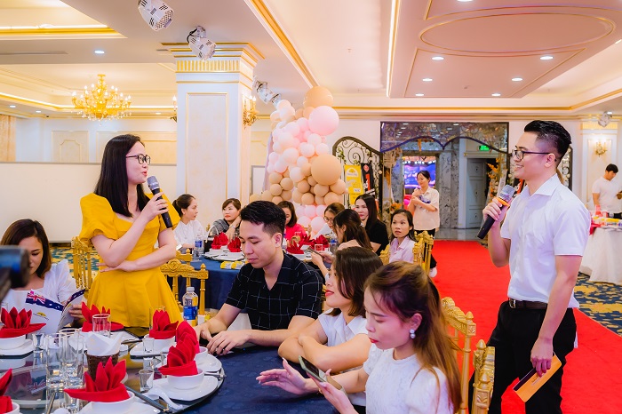 Sữa Hoàng gia vinh dự góp mặt tại Hội nghị khách hàng Megasun tại Thanh Hóa “Vĩ đại do lựa chọn”