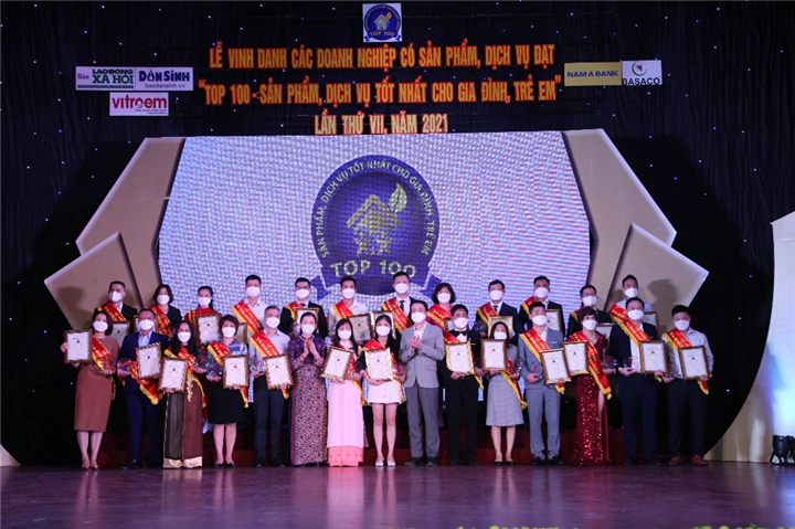 Lễ vinh danh Top 100 - Sản phẩm, dịch vụ tốt nhất cho gia đình, trẻ em” lần thứ 7 được tổ chức vào ngày 6/11/2021.