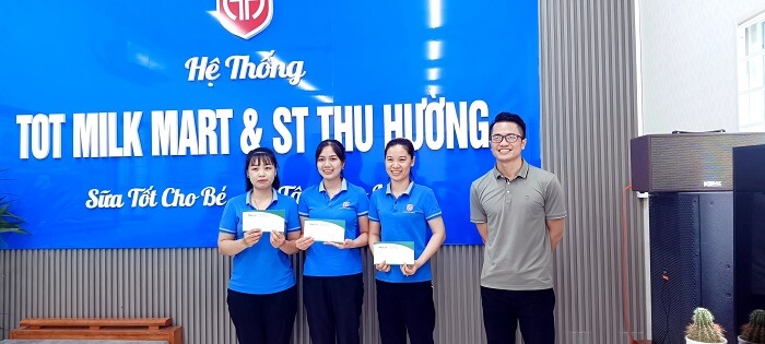 Buổi đào tạo sản phẩm chuyên sâu tại điểm bán