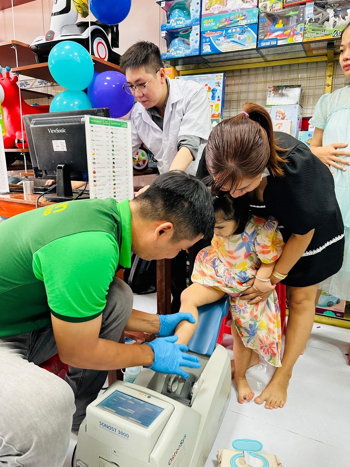 Sữa Hoàng Gia đồng hành cùng hệ thống Thanh Tú