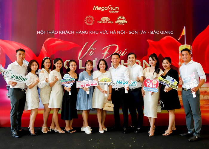 Hội nghị khách hàng Sữa Hoàng Gia