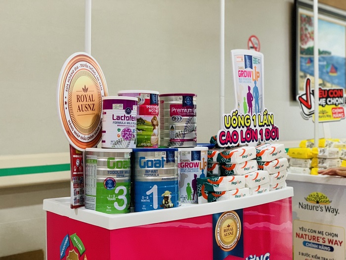 Quầy hàng Sữa Hoàng Gia