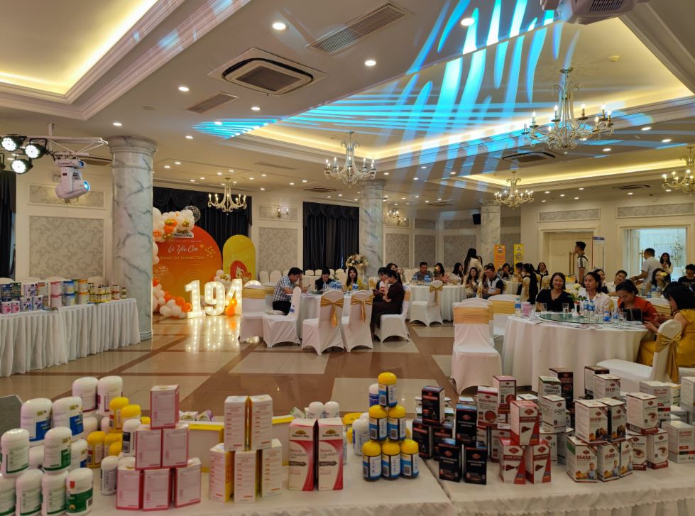 Sữa Hoàng Gia vinh dự tham gia hội thảo của Nature's Way