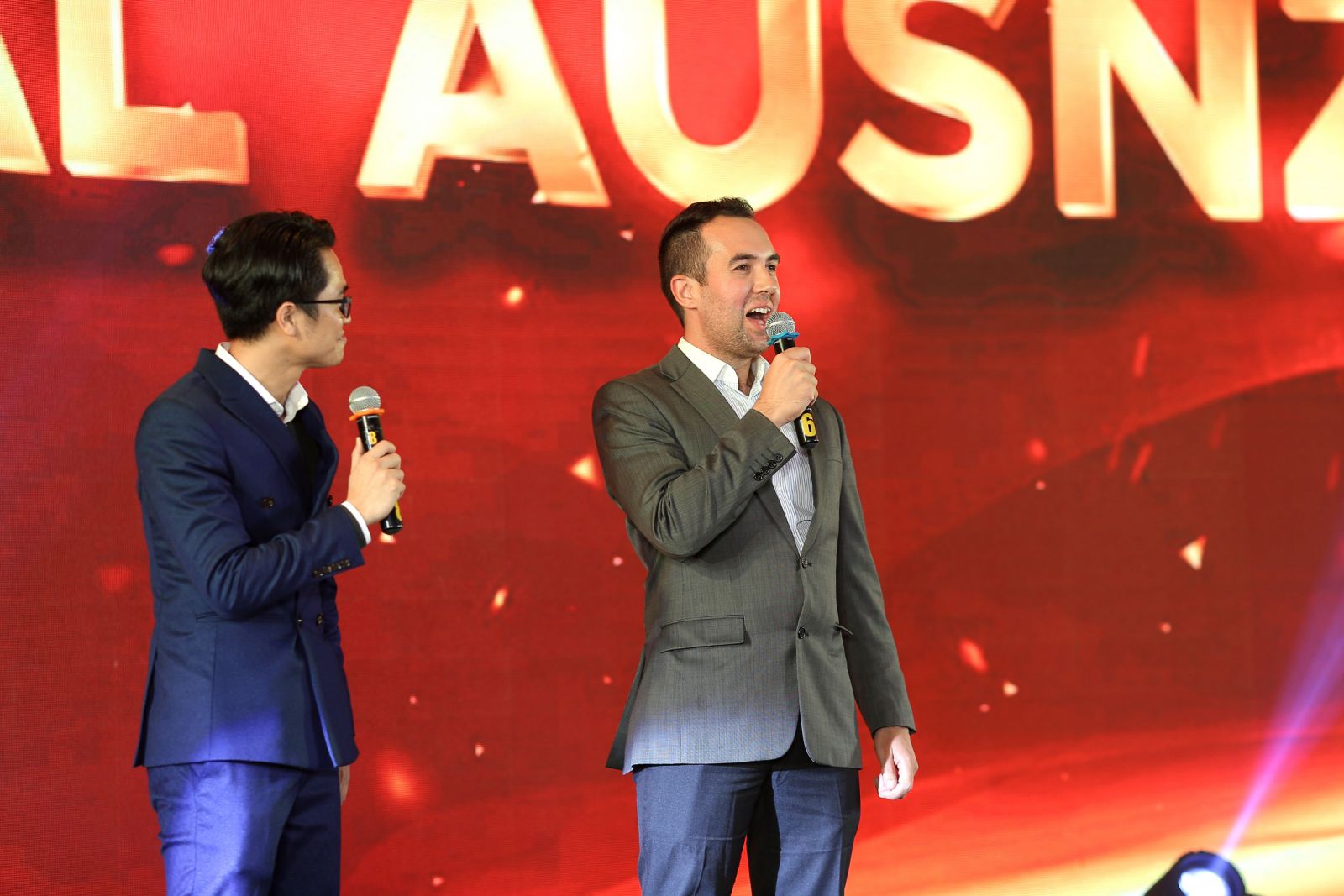 Michael Butler- Đại diện thương hiệu Royal Ausnz 