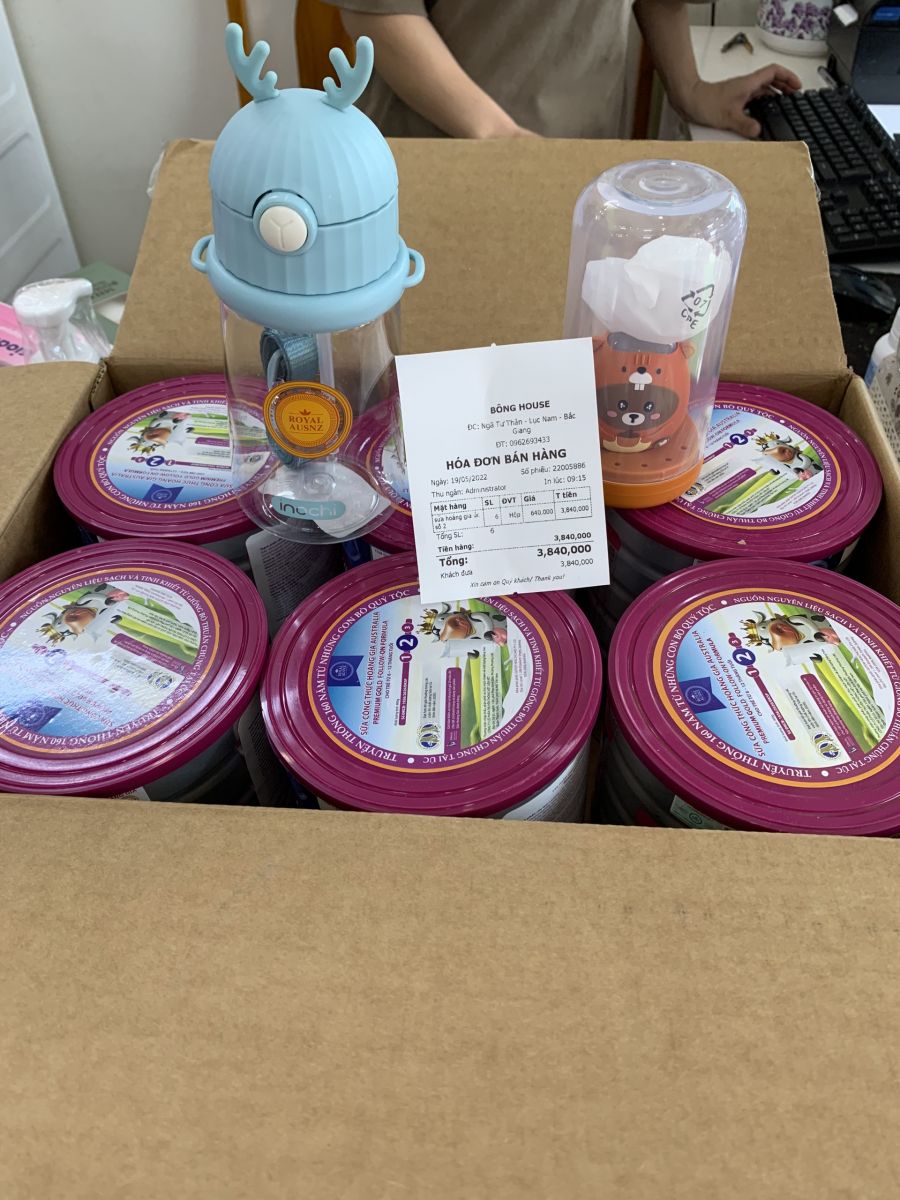 Chương trình tri ân sữa Hoàng Gia