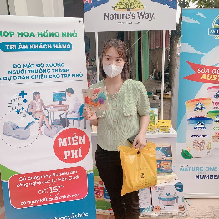 sự kiện tại shop hoa hồng nhỏ