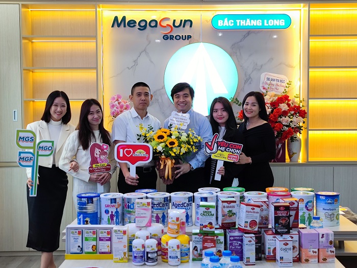 Sữa Hoàng Gia ký kết hợp tác chiến lược năm 2023 với nhà phân phối Việt Thắng tại khu vực Bắc Thăng Long, Hà Nội