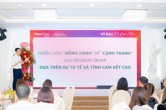 Sữa Royal Ausnz tham gia hội nghị khách hàng khu vực Hải Dương - Hưng Yên
