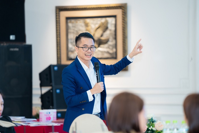 Sữa Royal Ausnz tham gia hội nghị khách hàng khu vực Hải Dương - Hưng Yên