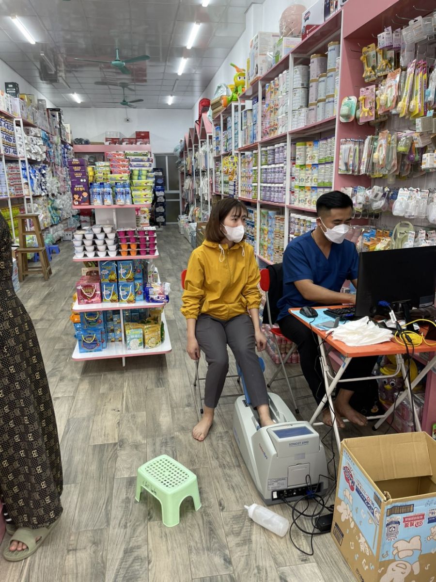 Sữa Hoàng Gia tri ân Shop Chip Baby – Thái Nguyên với món quà Trade And Show đầy ý nghĩa