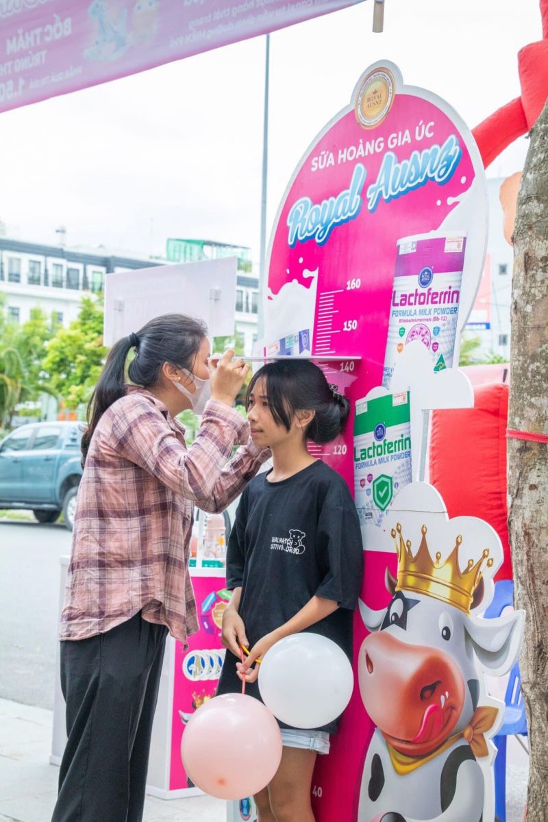 Sữa Hoàng Gia và hành trình Trade and Show cùng Bé Cưng Plaza tại Hải Phòng