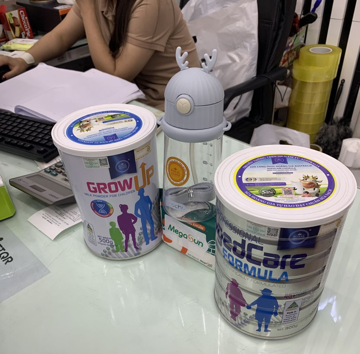 Sữa Hoàng Gia và hành trình Trade & Show tri ân khách hàng tại Tumi Baby Shop Quảng Ninh