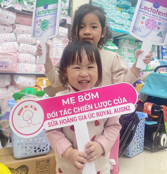 Sữa Hoàng Gia và Shop Mẹ Bờm tri ân khách hàng với chương trình Trade And Show đầy ý nghĩa