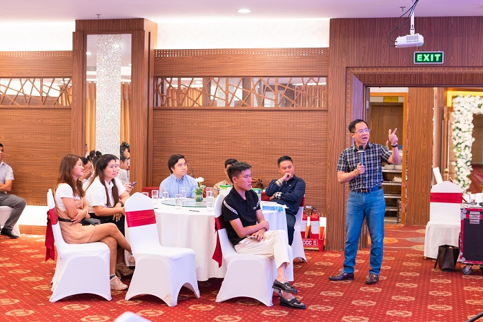 Sữa Hoàng Gia vinh dự đồng hàng tại hội nghị khách hàng Megasun Group khu vực Tây Nam Bộ