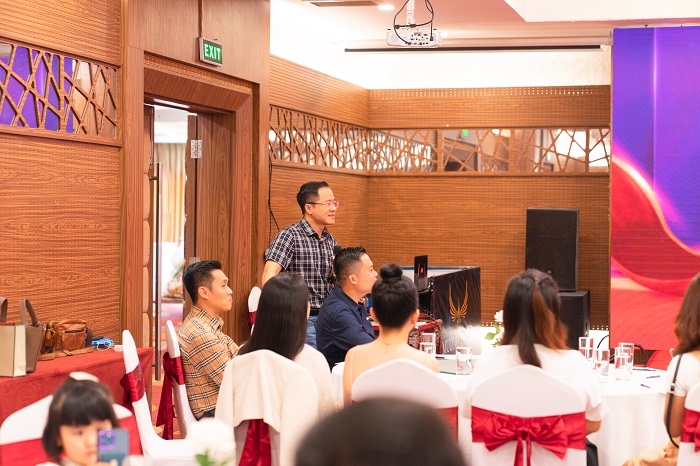 Sữa Hoàng Gia vinh dự đồng hàng tại hội nghị khách hàng Megasun Group khu vực Tây Nam Bộ