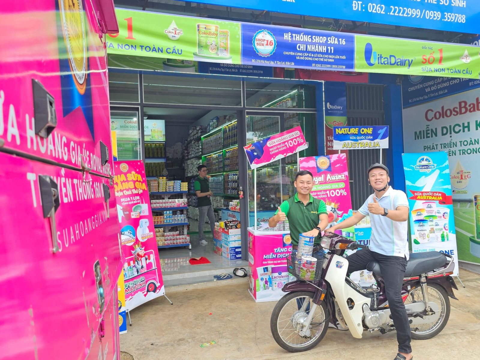 Trade and show của Sữa Hoàng Gia Royal Ausnz bùng nổ mảnh đất Đắk Lắk