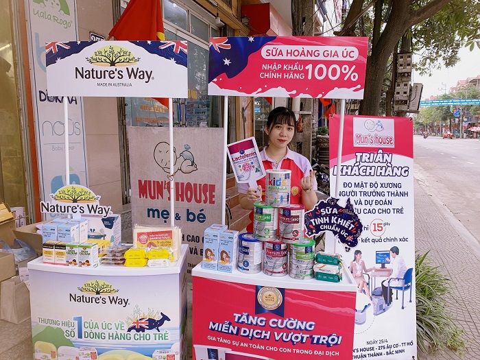 Trade and show tại Mun's House