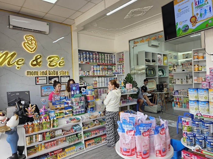 Trade and show shop mẹ và bé Đông Hải