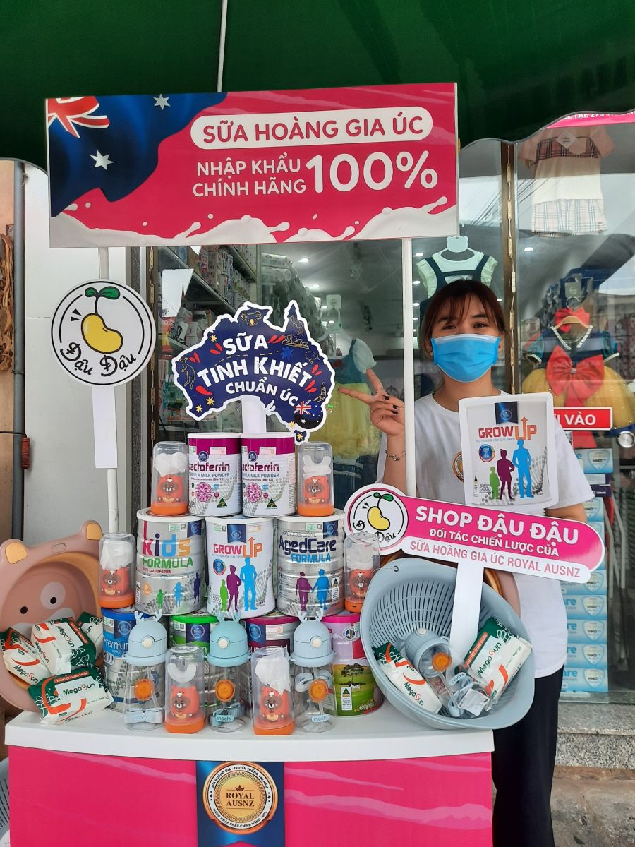 Trade & Show  Sữa Hoàng Gia tại Shop Đậu Đậu