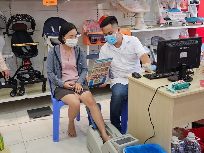 Trade and show Sữa Hoàng Gia