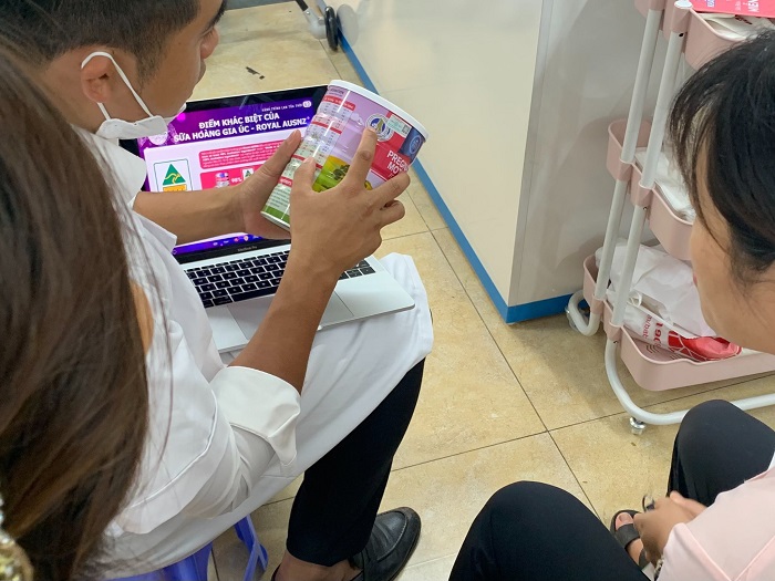 Trade and show tại Cute Baby