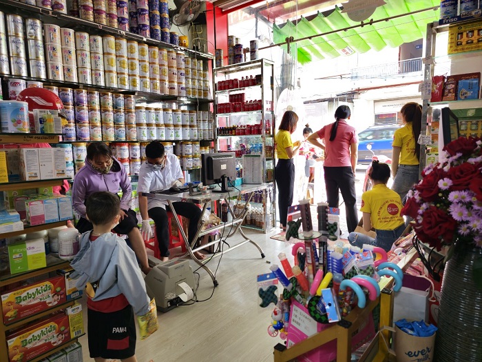 trade and show Sữa Hoàng Gia