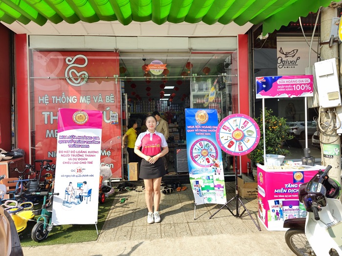 trade and show Sữa Hoàng Gia