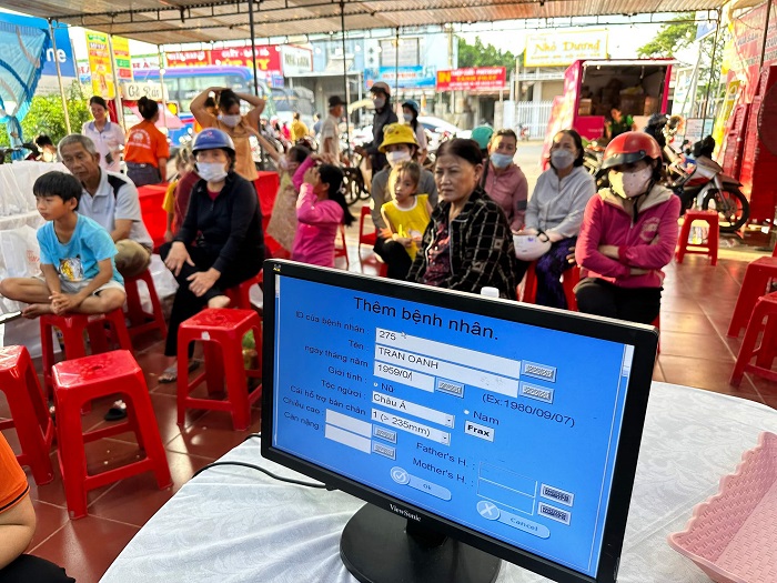 Trade and show Bách hóa Minh Kiên